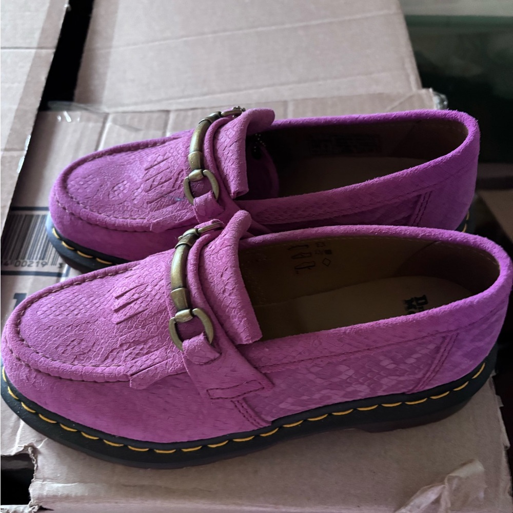 Women’s loafers